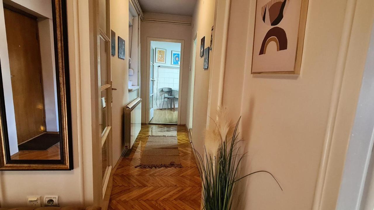 Windows City Apartment Belgrade Exterior photo