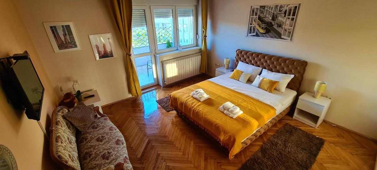 Windows City Apartment Belgrade Exterior photo